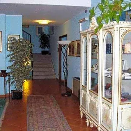 Nastro Azzurro Hotel Monguzzo