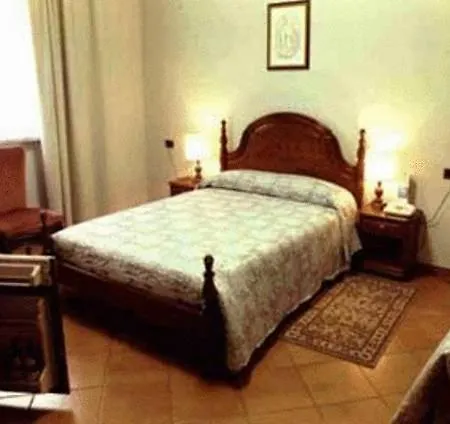 Nastro Azzurro מלון