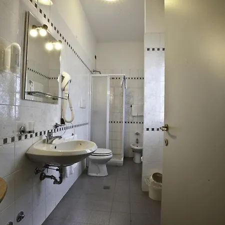 Nastro Azzurro Szálloda 3*