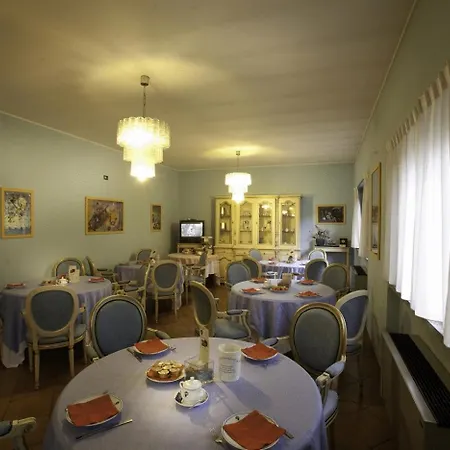 Nastro Azzurro Hotel Monguzzo