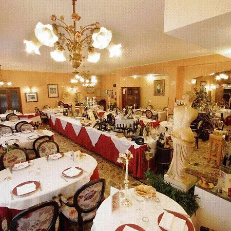 Nastro Azzurro مونغوتْسو