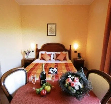 فندق Nastro Azzurro 3*